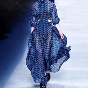 NWT blue printed dress with cutouts xl